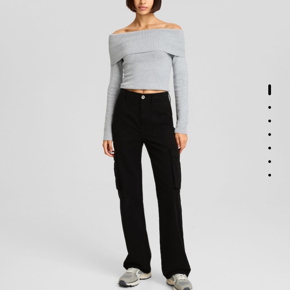 Bershka adjustable straight leg cargo pants